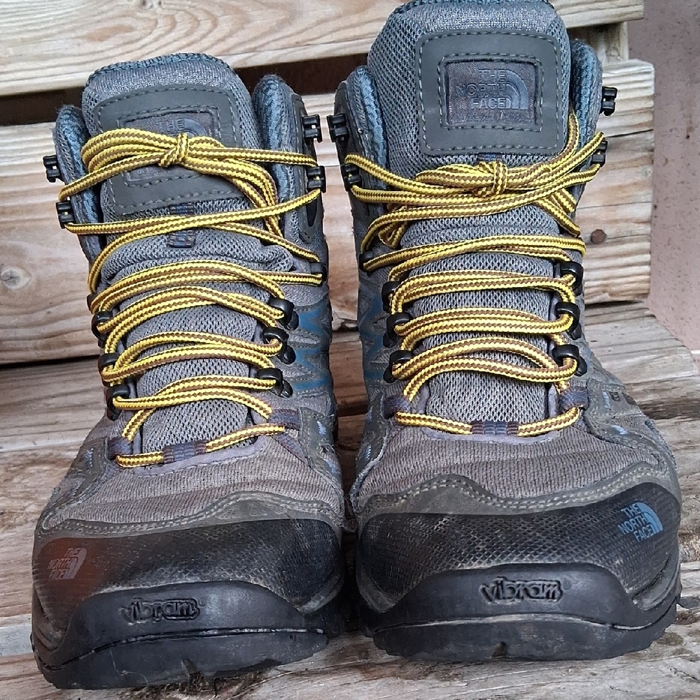 The North Face Men's Gray and Yellow Athletic Shoes - Picture 8 of 14